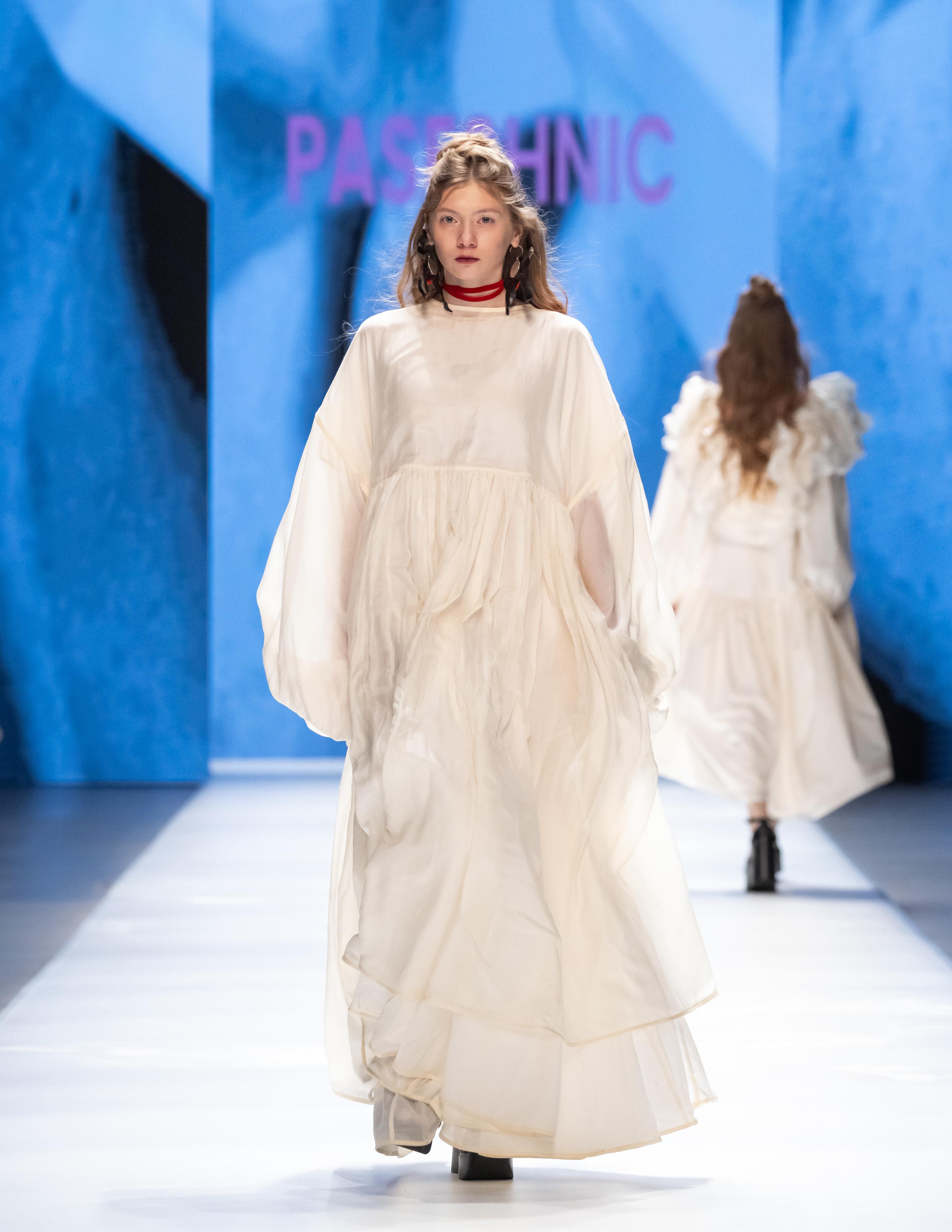 Moscow Fashion Week beauty trends - tussled hair