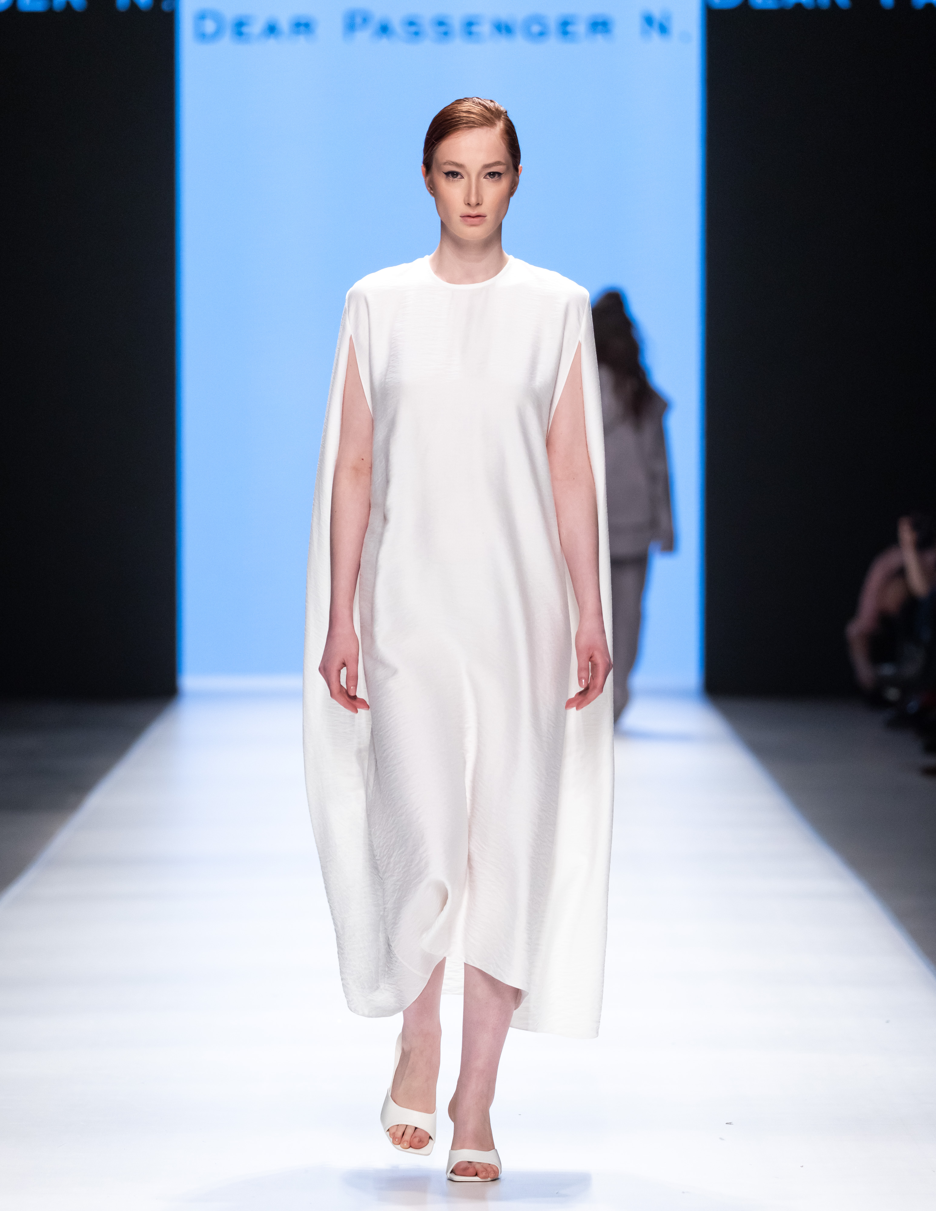 Moscow Fashion Week beauty trends - graphic wings