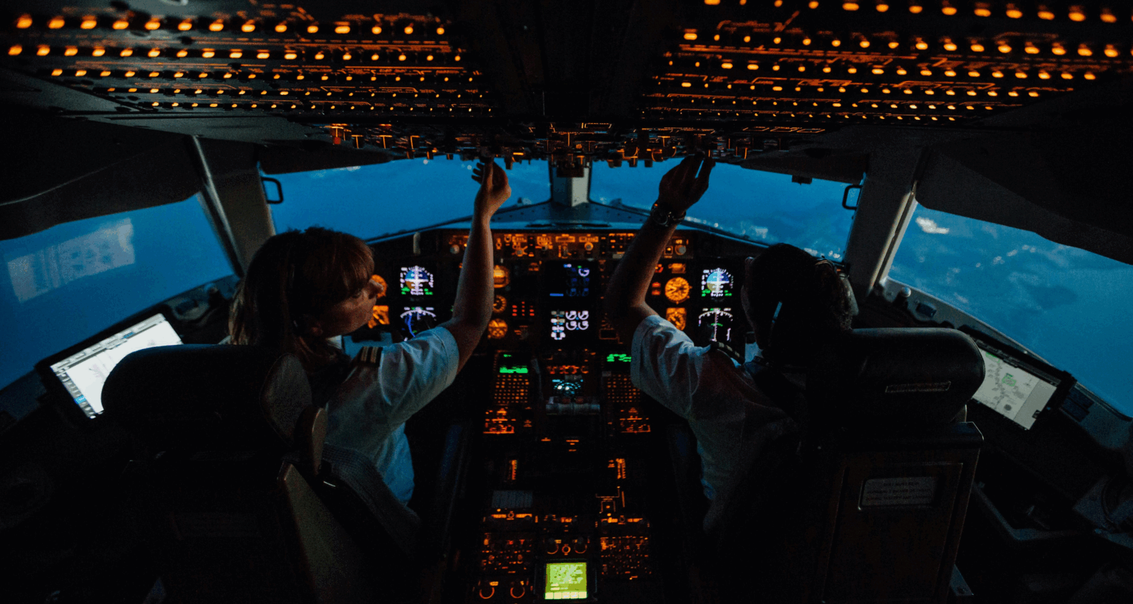 India's female pilots: two female pilots in the cockpit by Freddie via Unsplash